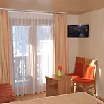 Hotel Gazauner Hof 2*